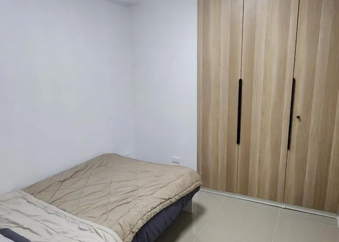 Aparthotel Spacious In Manila, Any Nationals Allowed *